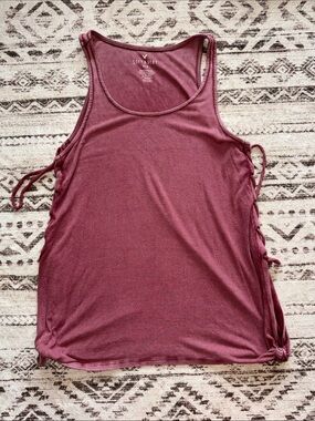 American Eagle Outfitters Ribbed Lace-Up Tank in Burgundy